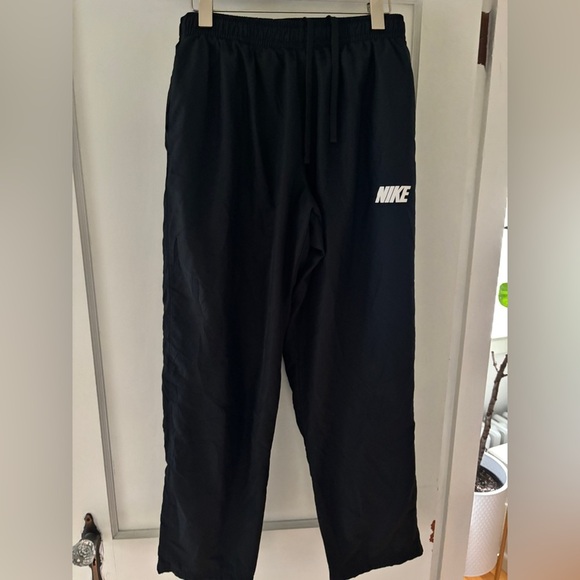 Nike Men’s Wind Nylon Warm up Pants black size large - Picture 2 of 4
